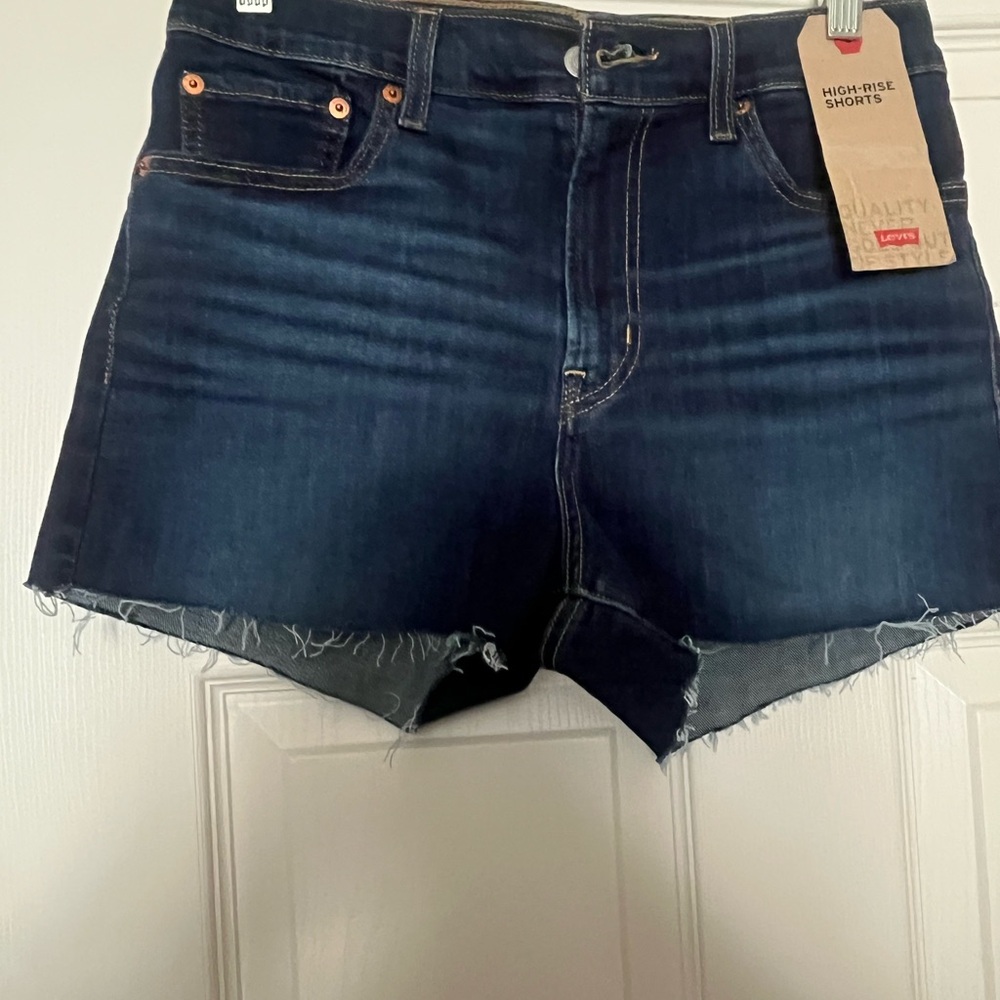 Levi’s High-Rise Women’s Jean Shorts Size 8